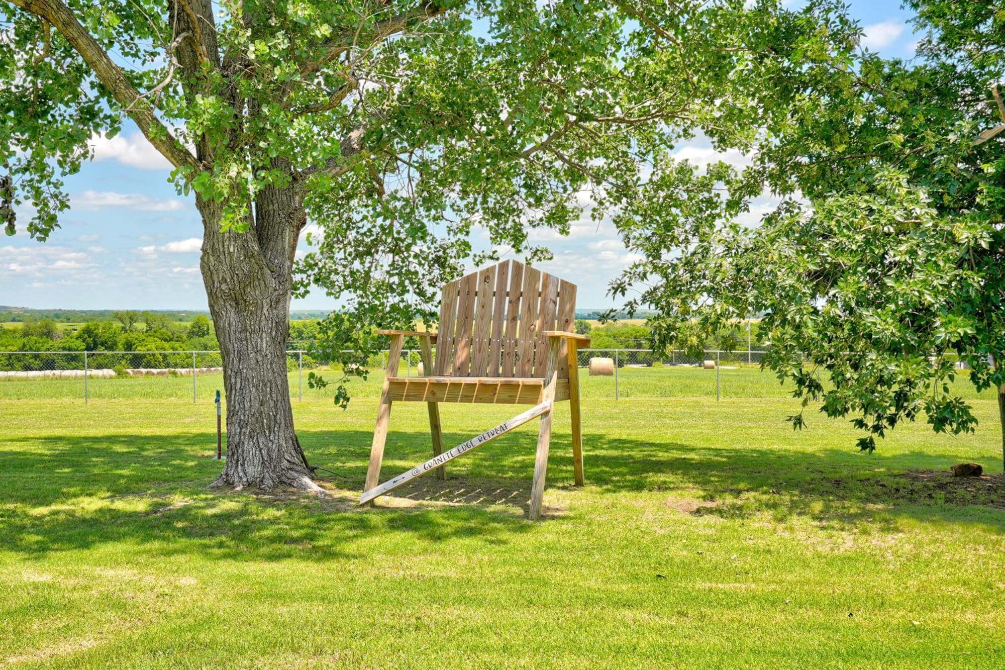 Spacious Country Home Near Ft Sill And Medicine Park Лотон Экстерьер фото